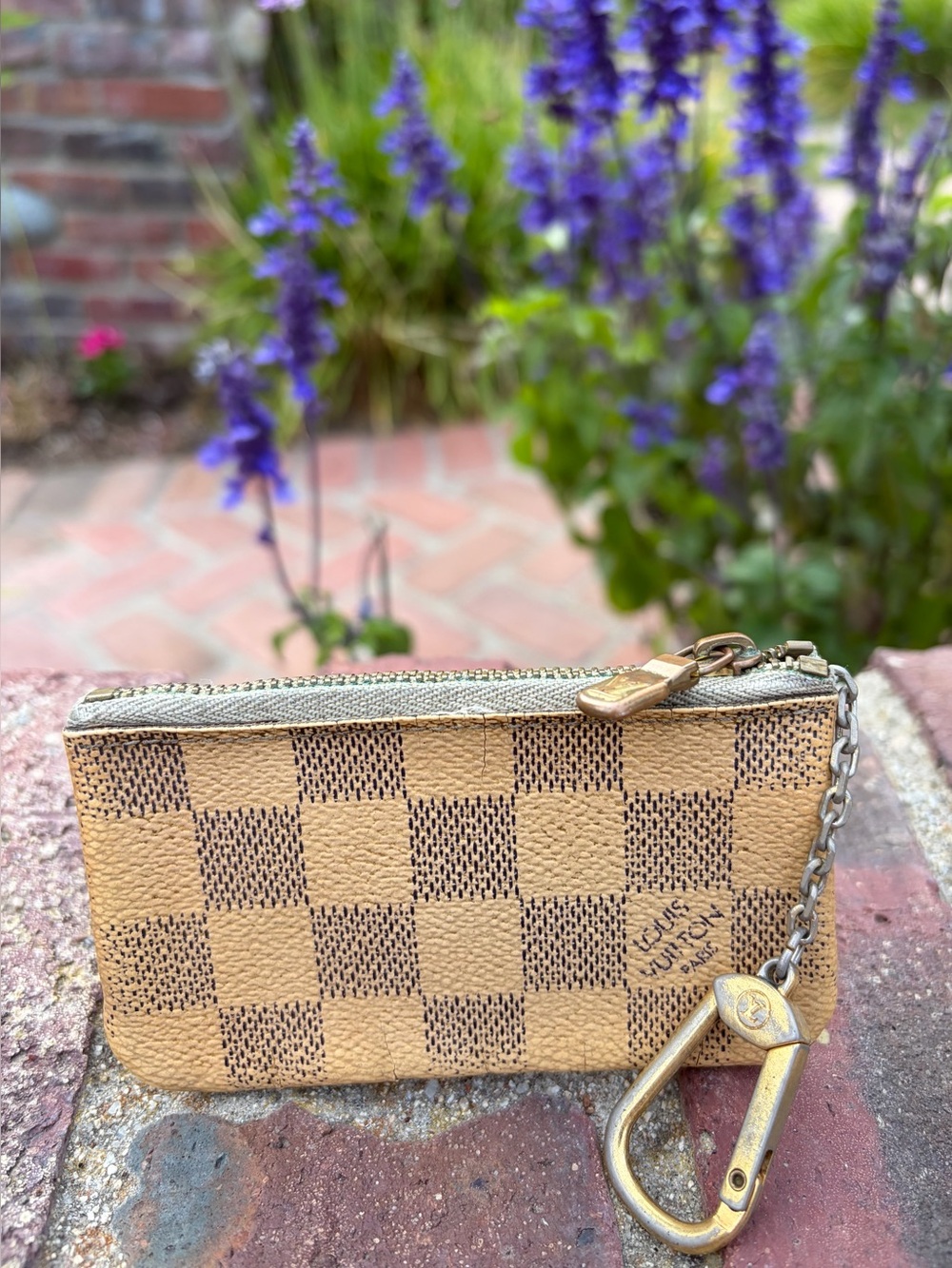 Louis Vuitton Clip On Damier Monogram Coin KeyCase Authentic Damaged